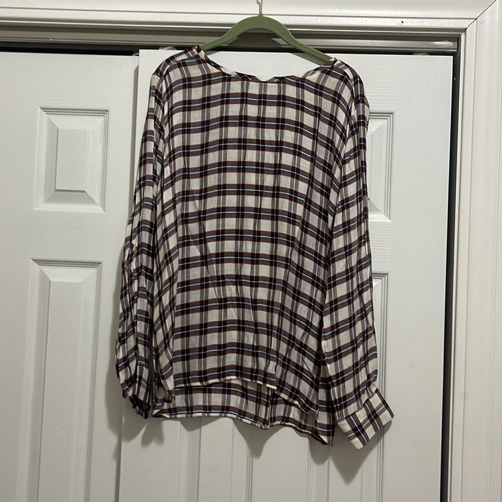 Ann Taylor LOFT plaid blouse The Softened Shirt size L EUC